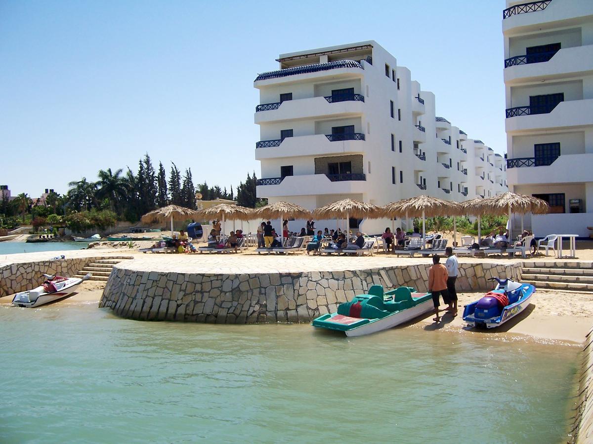 Fayed Beach Resort ภายนอก รูปภาพ